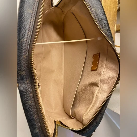 Louis Vuitton Monogram Vintage Pouch Clutch Cosmetic Accessories Bag Large 28 CM - Picture 5 of 12